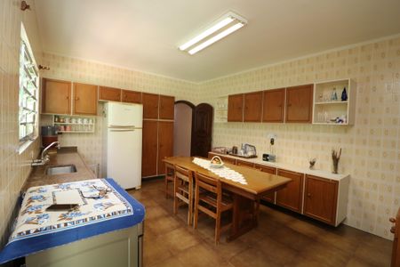 Casa à venda com 224m², 3 quartos e 4 vagasCozinha