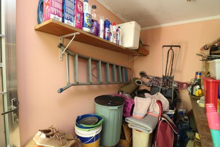 Casa à venda com 224m², 3 quartos e 4 vagasDeposito