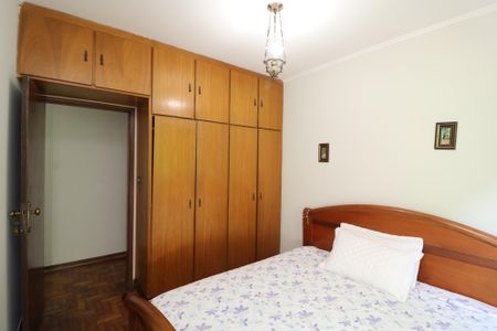 Casa à venda com 224m², 3 quartos e 4 vagasQuarto 2