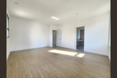Apartamento à venda com 208m², 4 quartos e 4 vagasQuarto Suíte Master