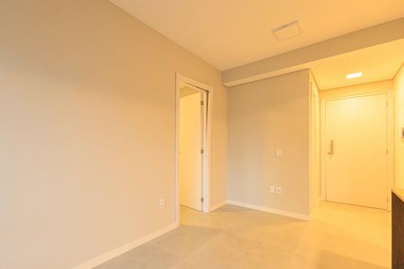 Sala de apartamento para alugar com 1 quarto, 43m² em Moinhos de Vento, Porto Alegre