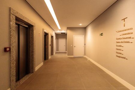 Apartamento para alugar com 43m², 1 quarto e 1 vagaHall de entrada