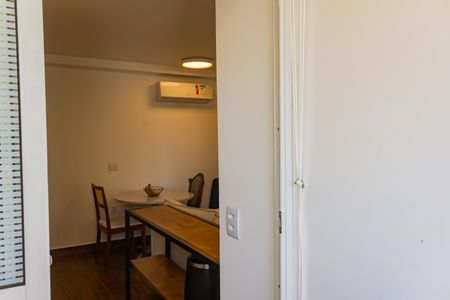 Apartamento à venda com 57m², 2 quartos e 1 vagaÁrea de Serviço