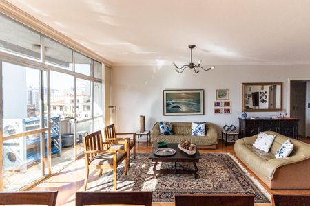 Apartamento à venda com 200m², 3 quartos e 1 vagaSala