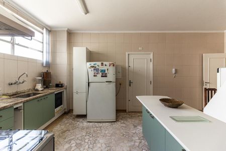 Apartamento à venda com 200m², 3 quartos e 1 vagaCozinha
