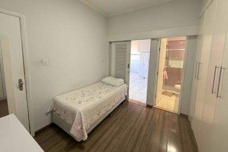Casa à venda com 140m², 4 quartos e 2 vagas