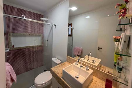 Casa à venda com 140m², 4 quartos e 2 vagas