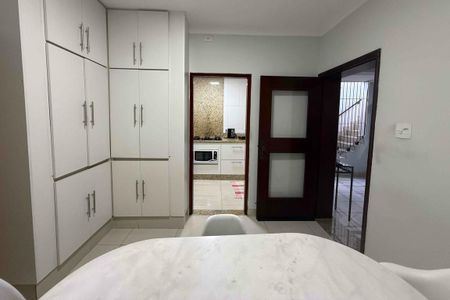 Casa à venda com 140m², 4 quartos e 2 vagas