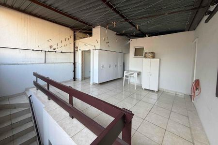 Casa à venda com 140m², 4 quartos e 2 vagas