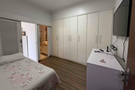 Casa à venda com 140m², 4 quartos e 2 vagas