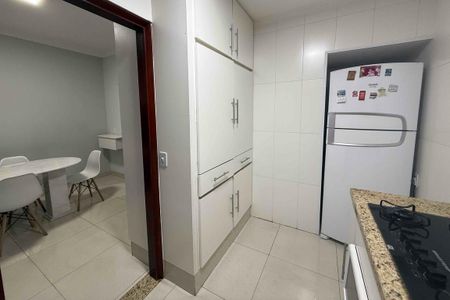 Casa à venda com 140m², 4 quartos e 2 vagas
