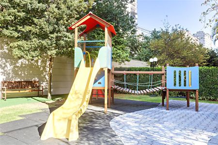 Apartamento à venda com 4 quartos, 165m² em Moema, São Paulo