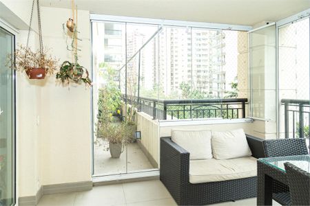 Apartamento à venda com 4 quartos, 165m² em Moema, São Paulo