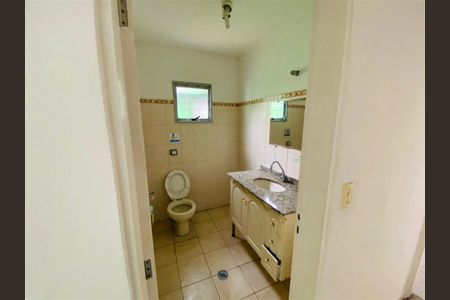 Casa à venda com 3 quartos, 322m² em Cidade Domitila, São Paulo