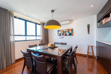 Apartamento à venda com 300m², 4 quartos e 5 vagas