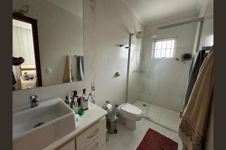 Casa à venda com 4 quartos, 220m² em Vila Tibagi, Guarulhos
