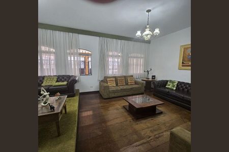 Casa à venda com 4 quartos, 283m² em Jardim Peri Peri, São Paulo