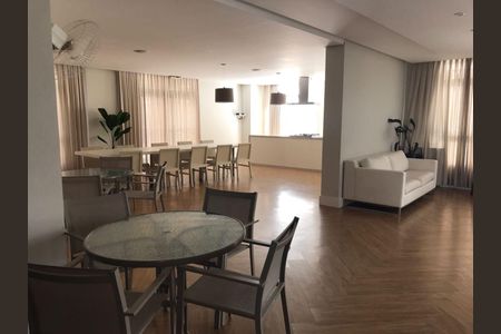 Apartamento à venda com 3 quartos, 128m² em Cidade São Francisco, São Paulo