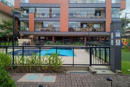 Apartamento à venda com 219m², 2 quartos e 3 vagas