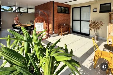 Apartamento à venda com 219m², 2 quartos e 3 vagas