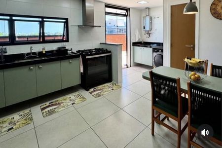 Apartamento à venda com 219m², 2 quartos e 3 vagas
