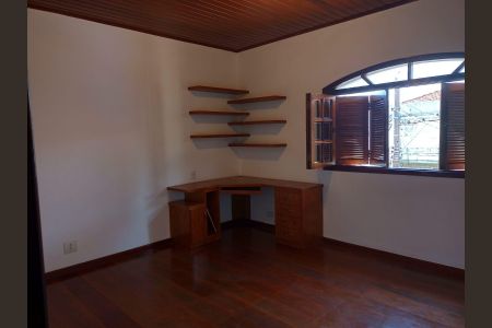 Casa à venda com 3 quartos, 140m² em Cambuci, São Paulo