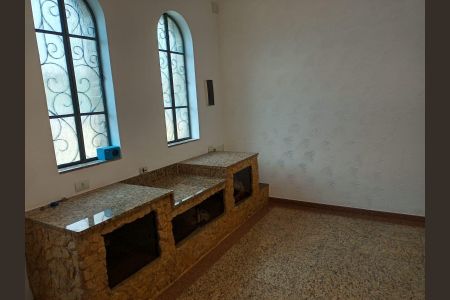 Casa à venda com 3 quartos, 140m² em Cambuci, São Paulo