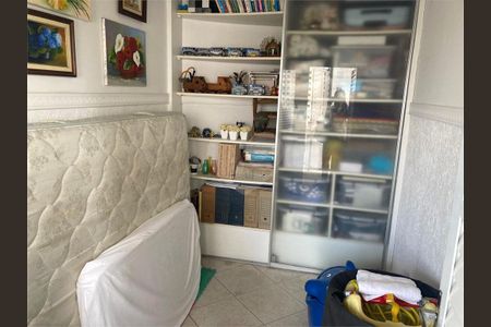 Casa de Condomínio à venda com 3 quartos, 144m² em Chácara Inglesa, São Paulo