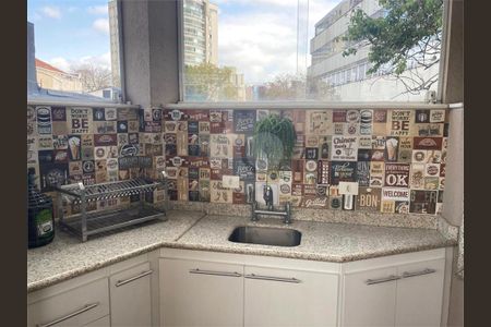 Casa de Condomínio à venda com 3 quartos, 144m² em Chácara Inglesa, São Paulo