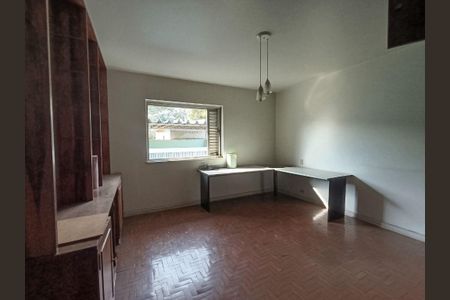 Casa à venda com 5 quartos, 365m² em Butantã, São Paulo