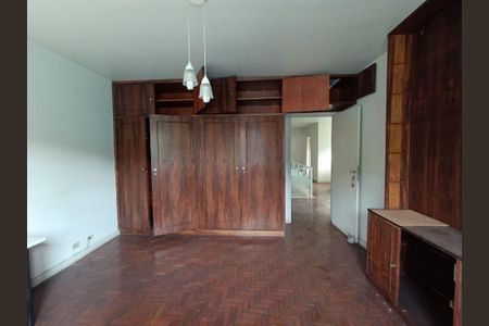 Casa à venda com 5 quartos, 365m² em Butantã, São Paulo