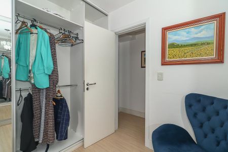 Apartamento à venda com 135m², 3 quartos e 3 vagasCloset
