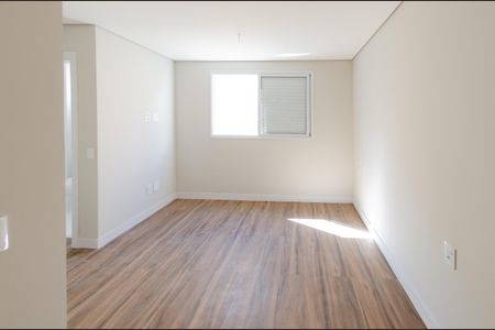 Apartamento à venda com 76m², 3 quartos e 2 vagasSuíte
