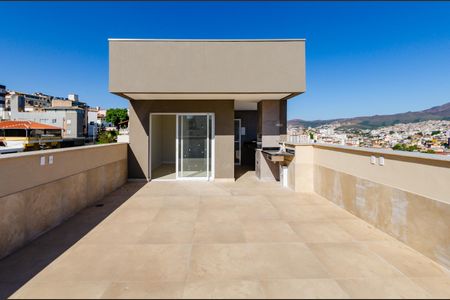 Apartamento à venda com 140m², 2 quartos e 2 vagasCobertura