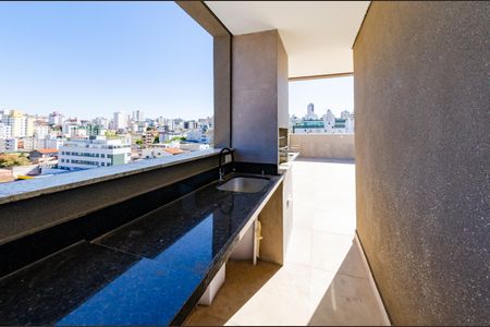 Apartamento à venda com 140m², 2 quartos e 2 vagasCobertura