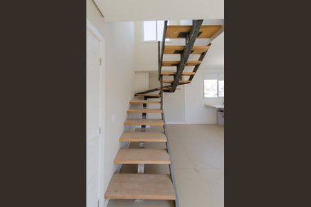 Apartamento à venda com 140m², 2 quartos e 2 vagasEscada