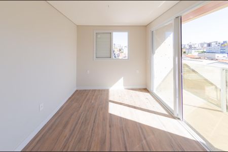 Apartamento à venda com 70m², 2 quartos e 2 vagasSuíte