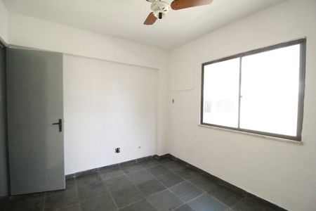 Quarto 1 de apartamento à venda com 2 quartos, 61m² em Taquara, Rio de Janeiro