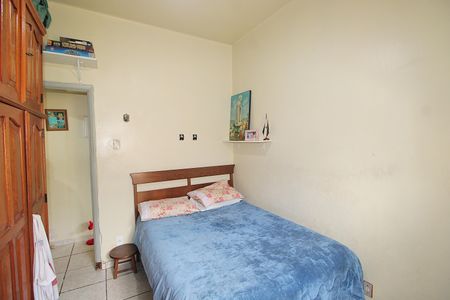 Quarto 1 de apartamento à venda com 2 quartos, 50m² em Higienópolis, Rio de Janeiro