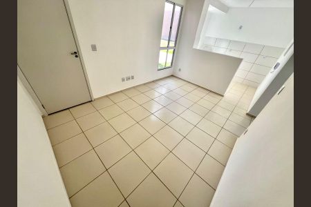 Sala de apartamento para alugar com 2 quartos, 45m² em Trevo, Belo Horizonte