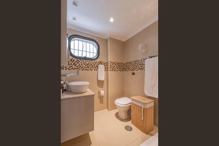 Apartamento à venda com 154m², 4 quartos e 2 vagasBanheiro da Suíte