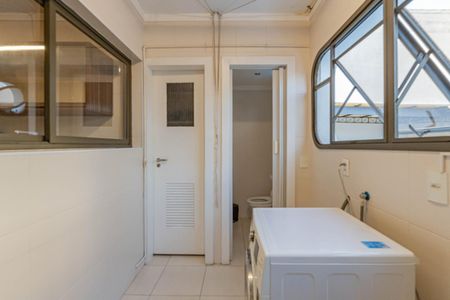 Apartamento à venda com 154m², 4 quartos e 2 vagasÁrea de Serviço