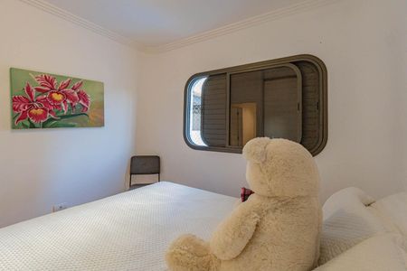 Apartamento à venda com 154m², 4 quartos e 2 vagasQuarto 2