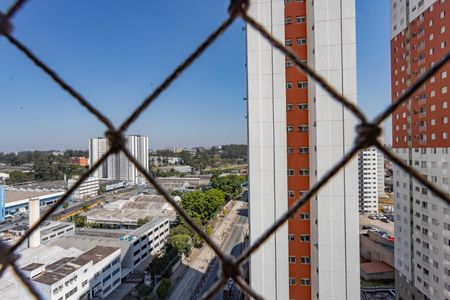 Vista da sala de apartamento para alugar com 2 quartos, 44m² em Canhema, Diadema