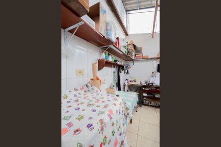 Casa à venda com 250m², 2 quartos e 1 vagaÁrea de serviço