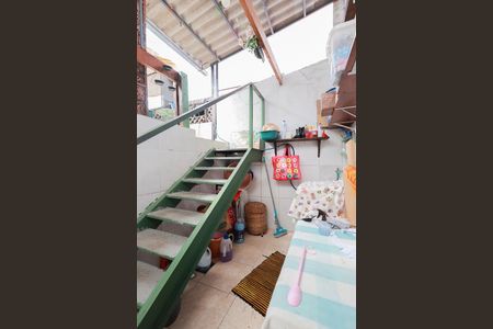 Casa à venda com 250m², 2 quartos e 1 vagaÁrea de serviço