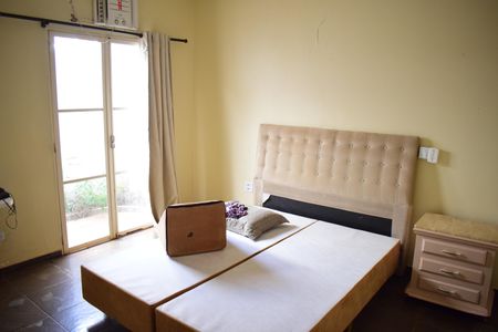 Casa para alugar com 200m², 3 quartos e 3 vagasSuíte