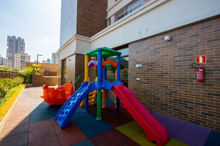 Apartamento à venda com 117m², 3 quartos e 2 vagasÁrea comum - Playground