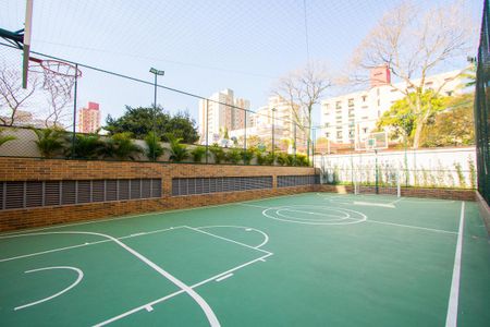 Apartamento à venda com 117m², 3 quartos e 2 vagasÁrea comum - Quadra esportiva