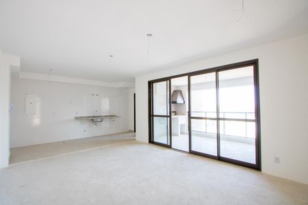 Sala de apartamento à venda com 3 quartos, 117m² em Vila Assunção, Santo André